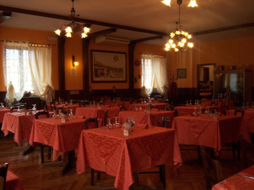 Nuovo Hotel Tripoli Settimo Vittone Exteriér fotografie